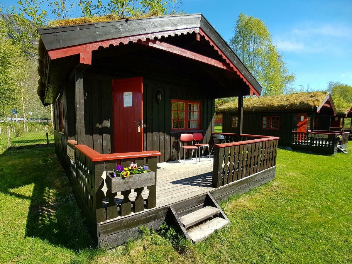Vistdal Camping Myklebostad  Exterior photo